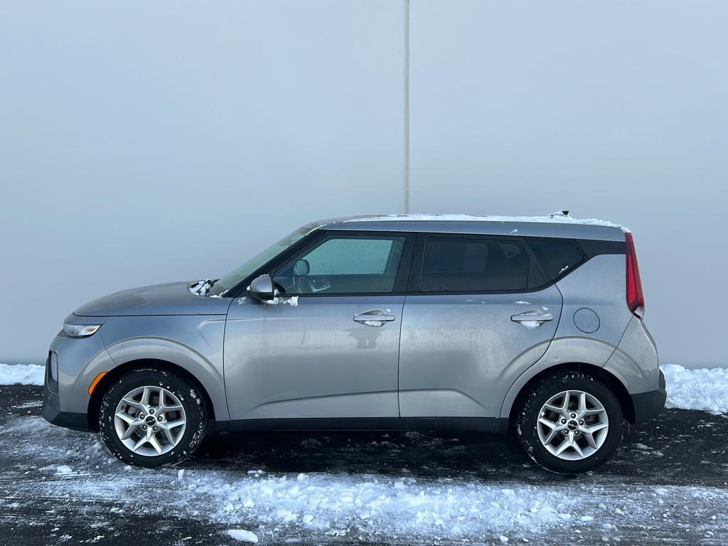 used 2022 Kia Soul car, priced at $18,900