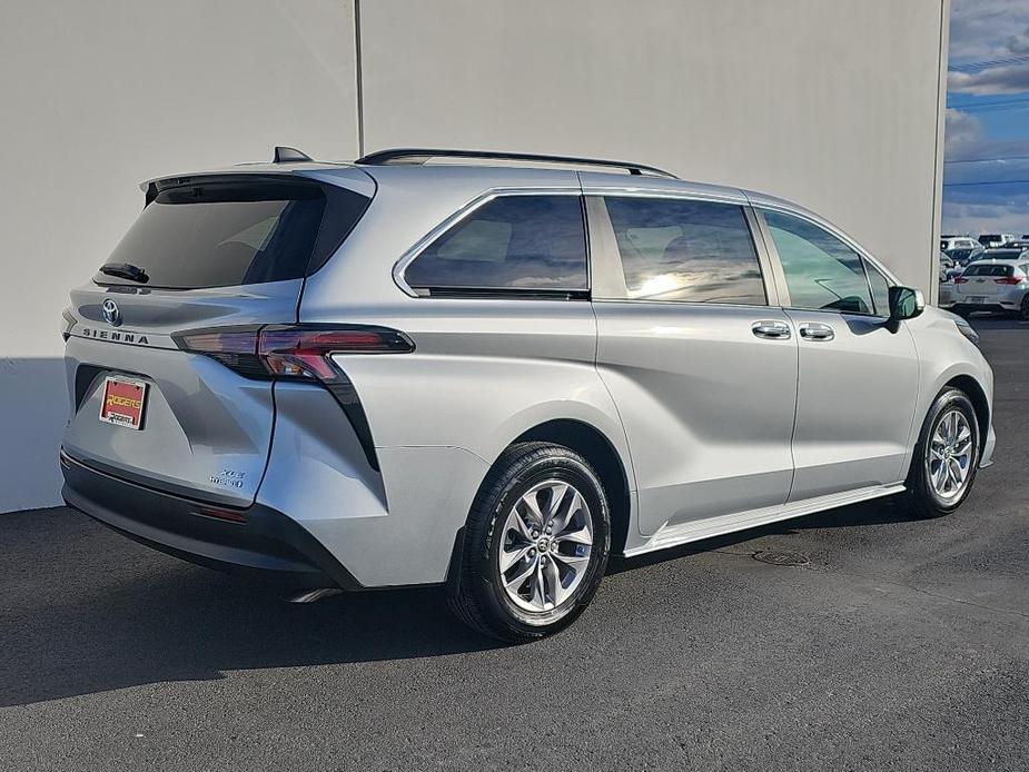 used 2023 Toyota Sienna car, priced at $46,999