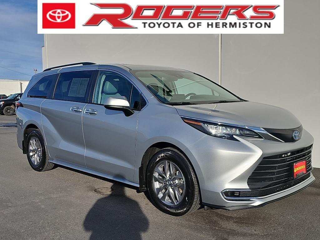 used 2023 Toyota Sienna car, priced at $46,999