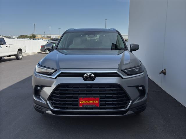 new 2025 Toyota Grand Highlander car, priced at $57,027