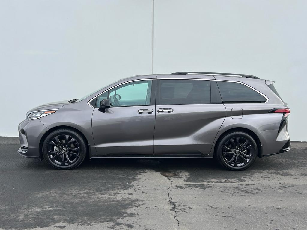 used 2022 Toyota Sienna car, priced at $45,900