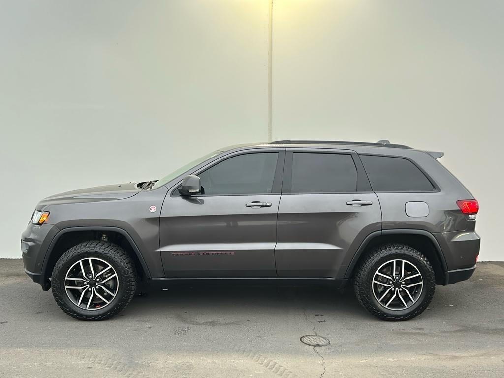 used 2020 Jeep Grand Cherokee car, priced at $24,900