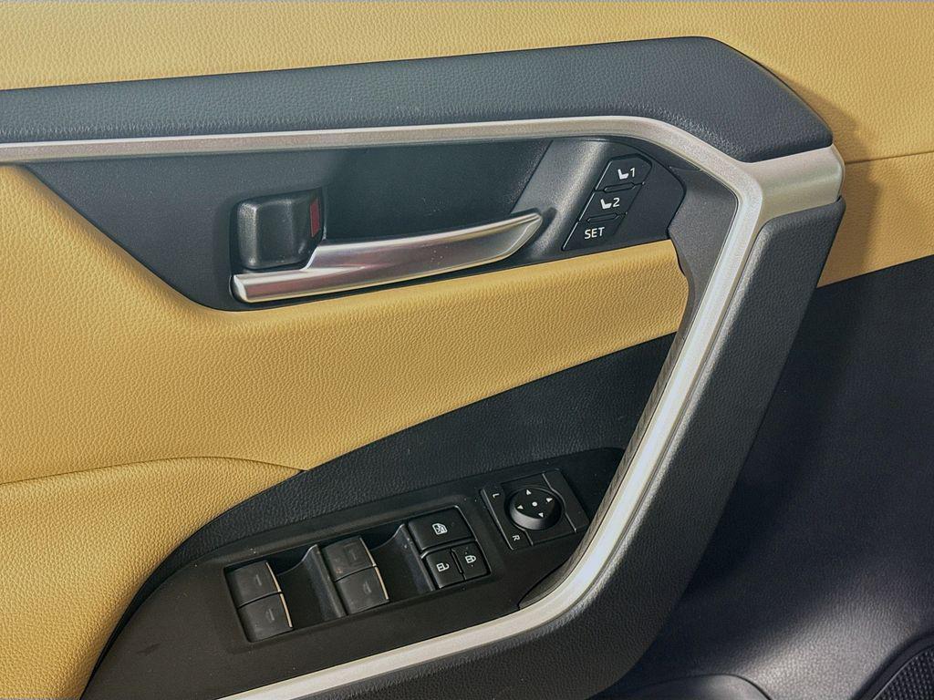 new 2025 Toyota RAV4 car, priced at $39,057