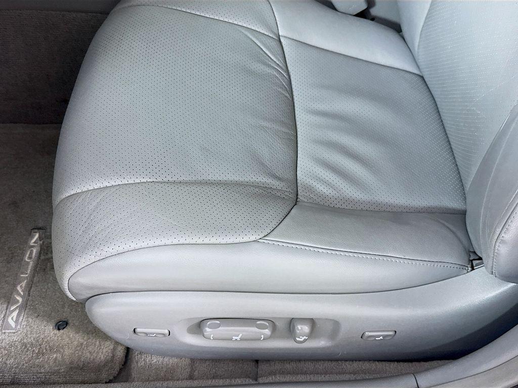 used 2005 Toyota Avalon car, priced at $11,900