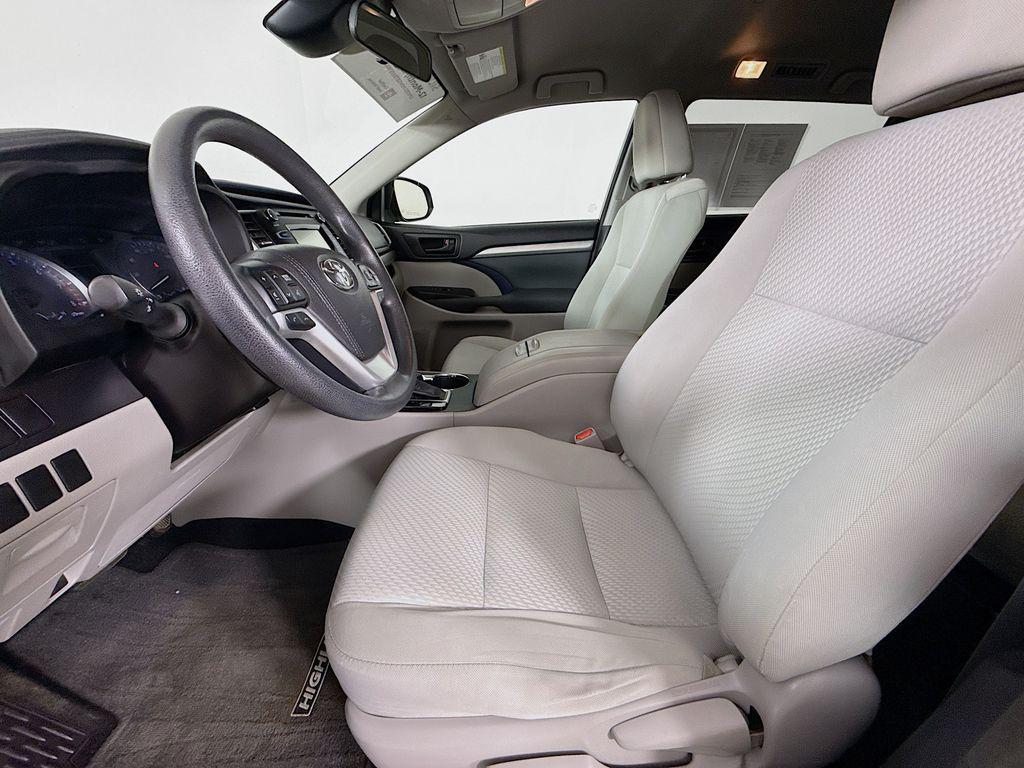 used 2017 Toyota Highlander car, priced at $21,993