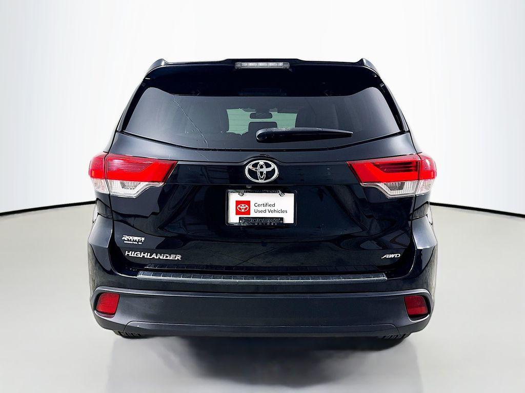 used 2017 Toyota Highlander car, priced at $21,993