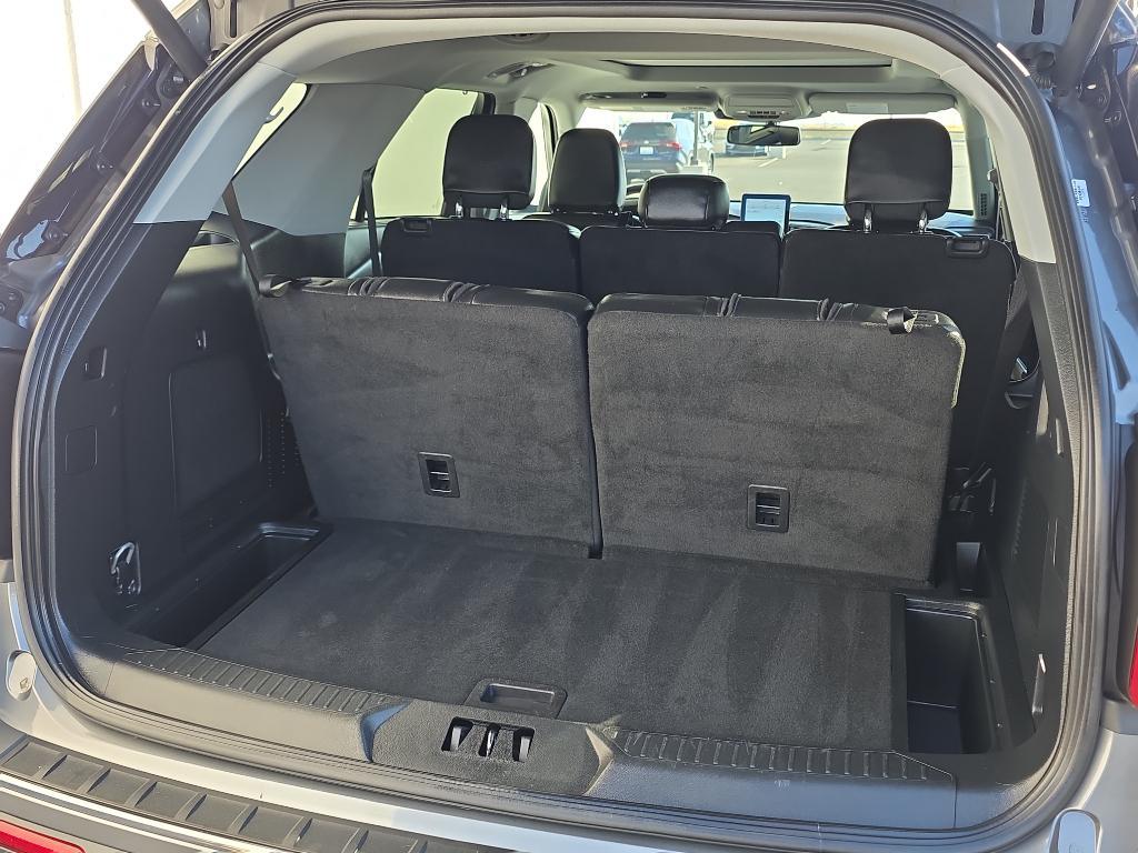 used 2023 Ford Explorer car, priced at $37,500