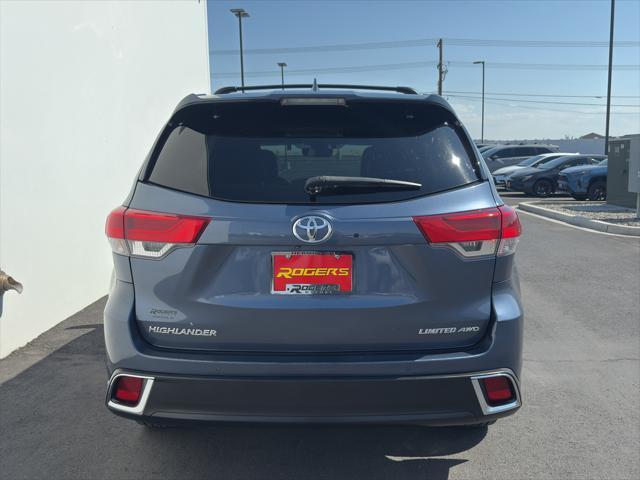 used 2018 Toyota Highlander car, priced at $26,900