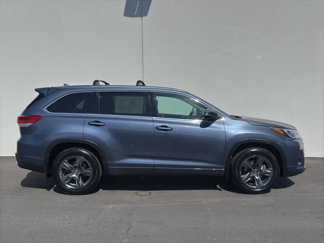 used 2018 Toyota Highlander car, priced at $26,900