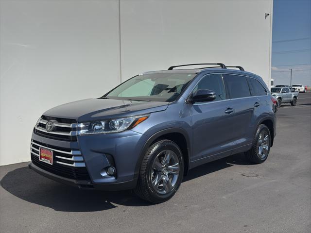 used 2018 Toyota Highlander car, priced at $26,900