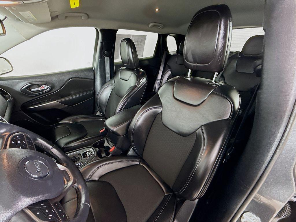 used 2020 Jeep Cherokee car, priced at $20,993