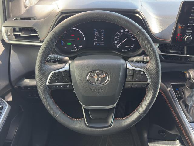 new 2024 Toyota Sienna car, priced at $52,900