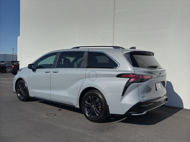new 2024 Toyota Sienna car, priced at $52,900