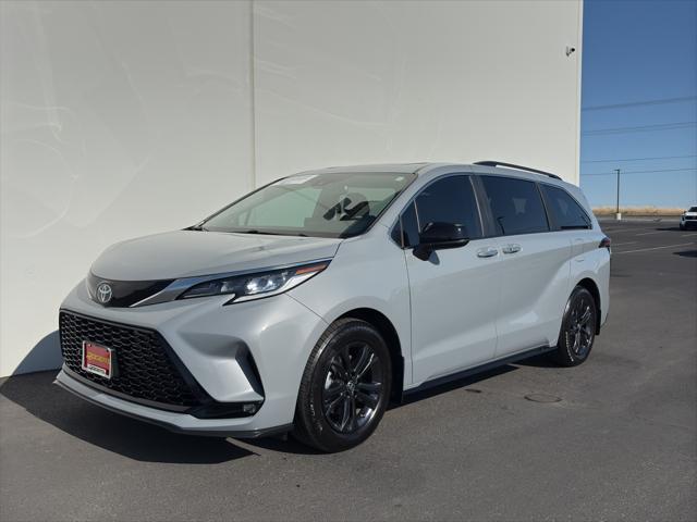new 2024 Toyota Sienna car, priced at $52,900