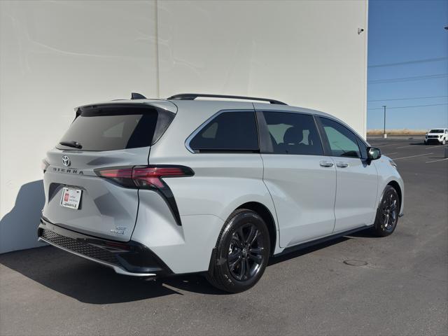 new 2024 Toyota Sienna car, priced at $52,900