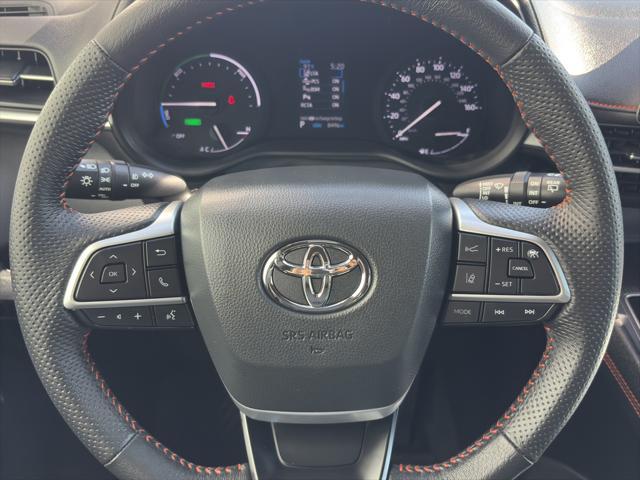 new 2024 Toyota Sienna car, priced at $52,900