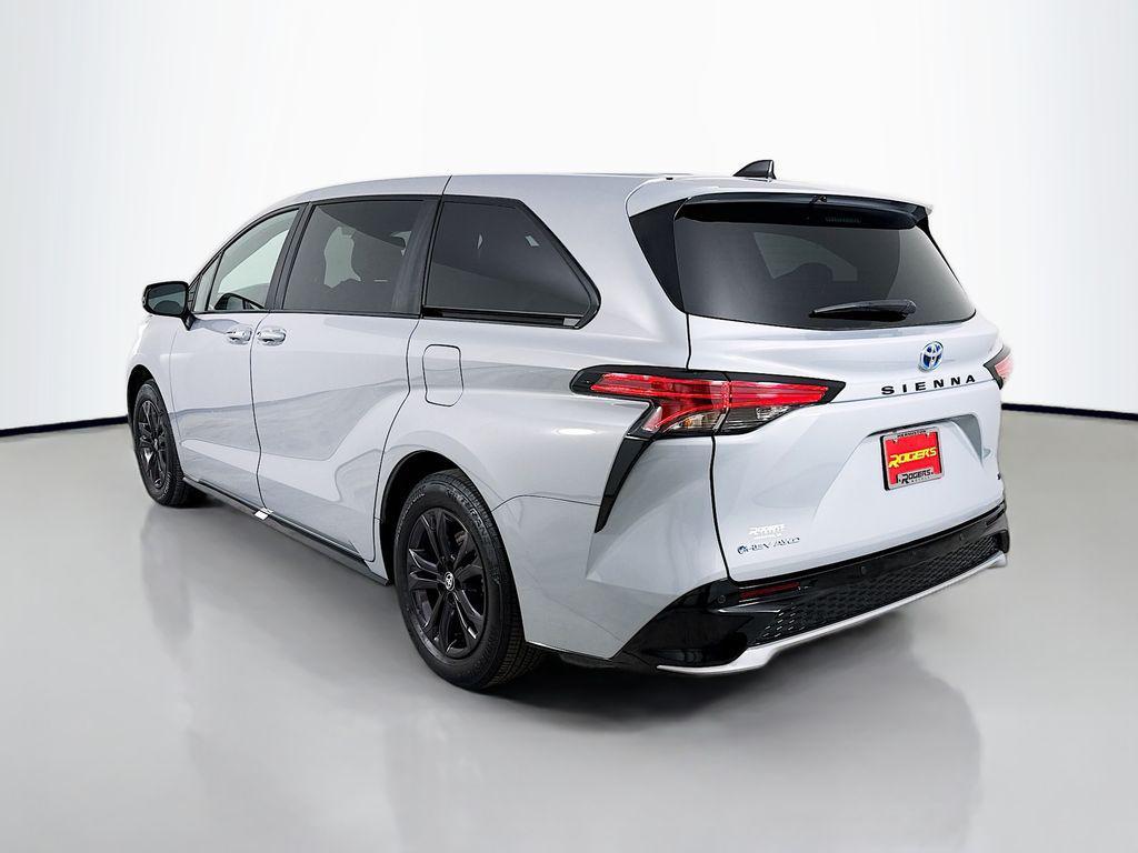 used 2025 Toyota Sienna car, priced at $51,993