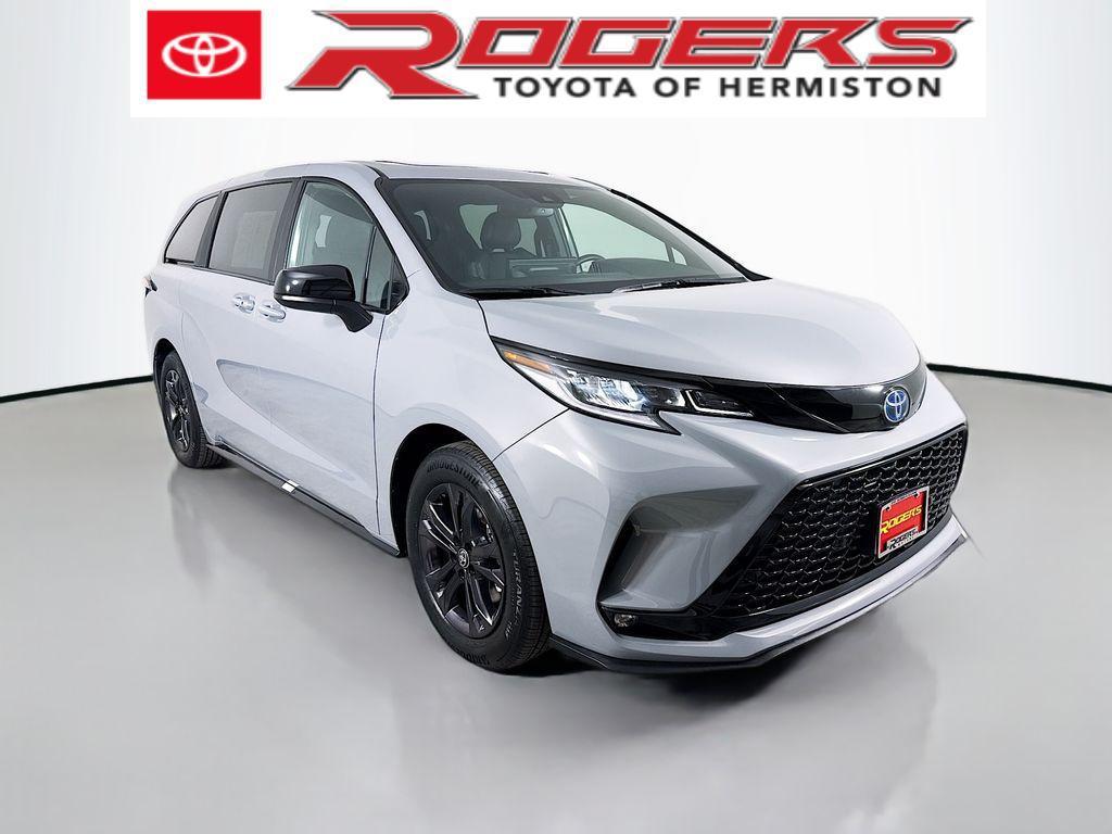 used 2025 Toyota Sienna car, priced at $51,993