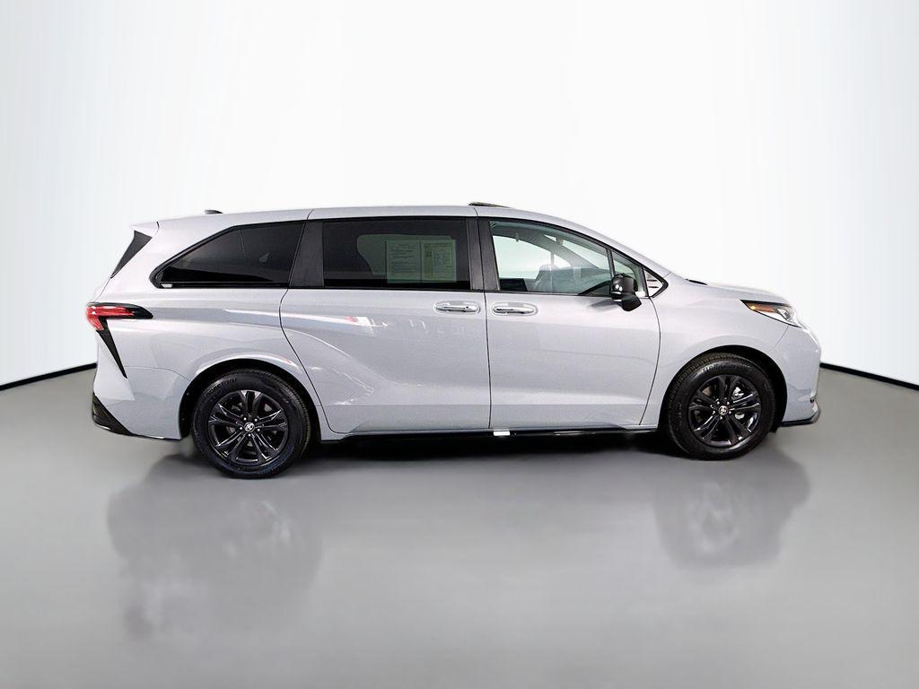 used 2025 Toyota Sienna car, priced at $51,993