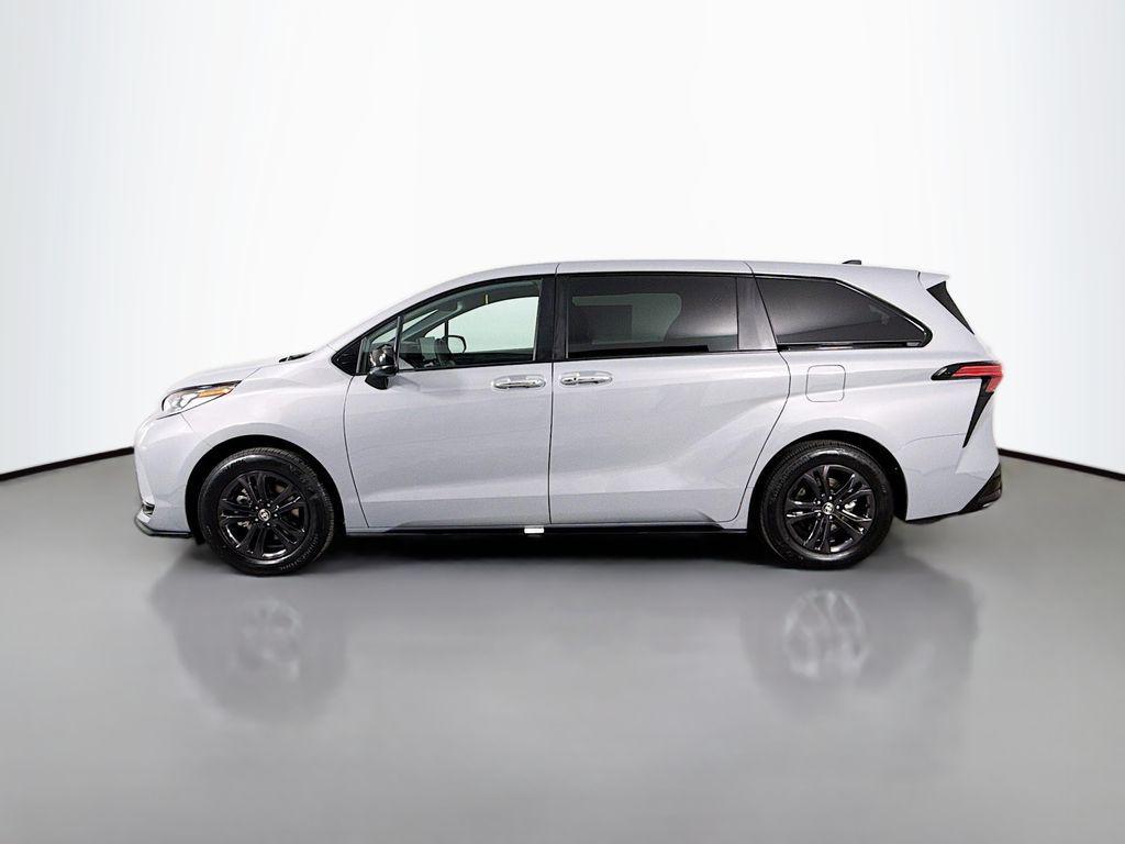 used 2025 Toyota Sienna car, priced at $51,993