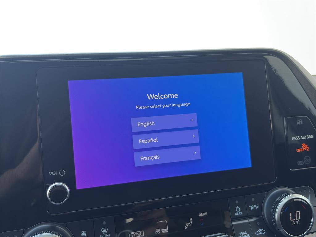 used 2023 Toyota Highlander car, priced at $37,999