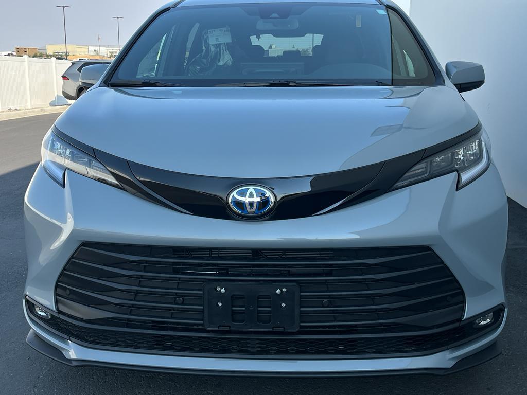 new 2025 Toyota Sienna car, priced at $51,875