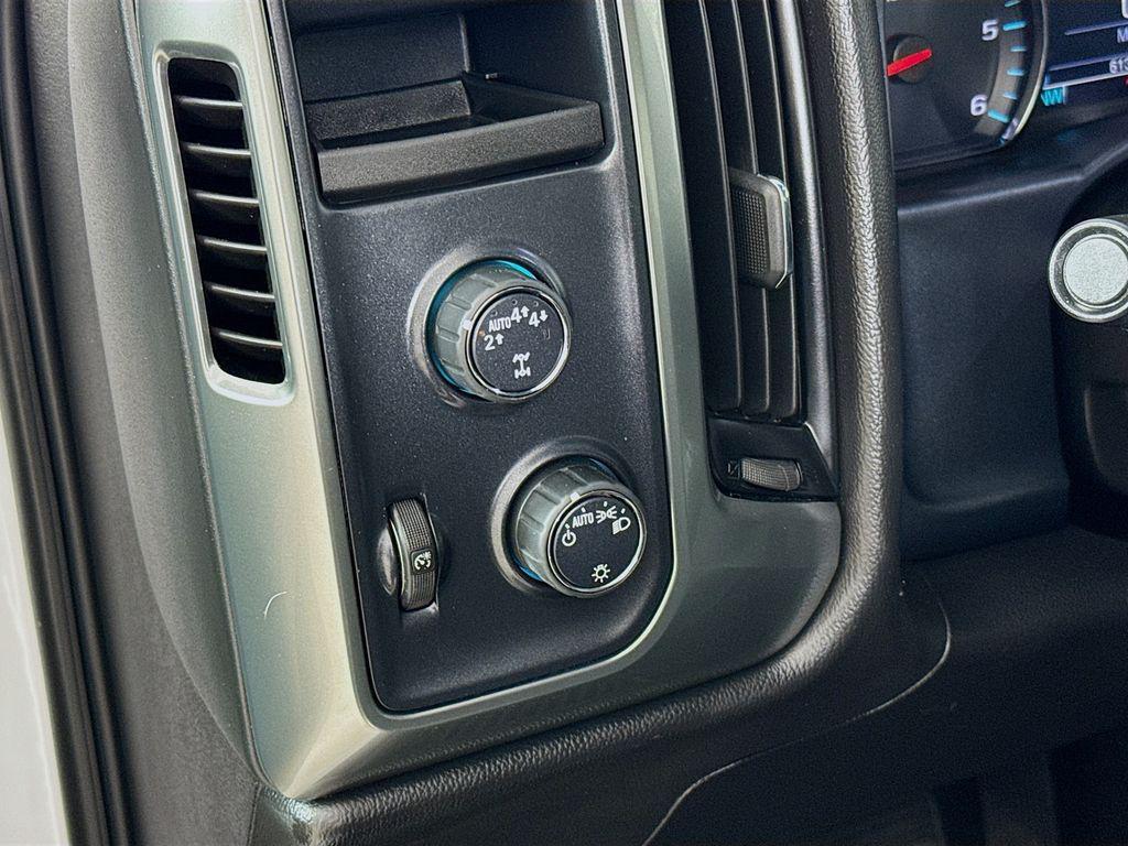 used 2018 Chevrolet Silverado 1500 car, priced at $29,900