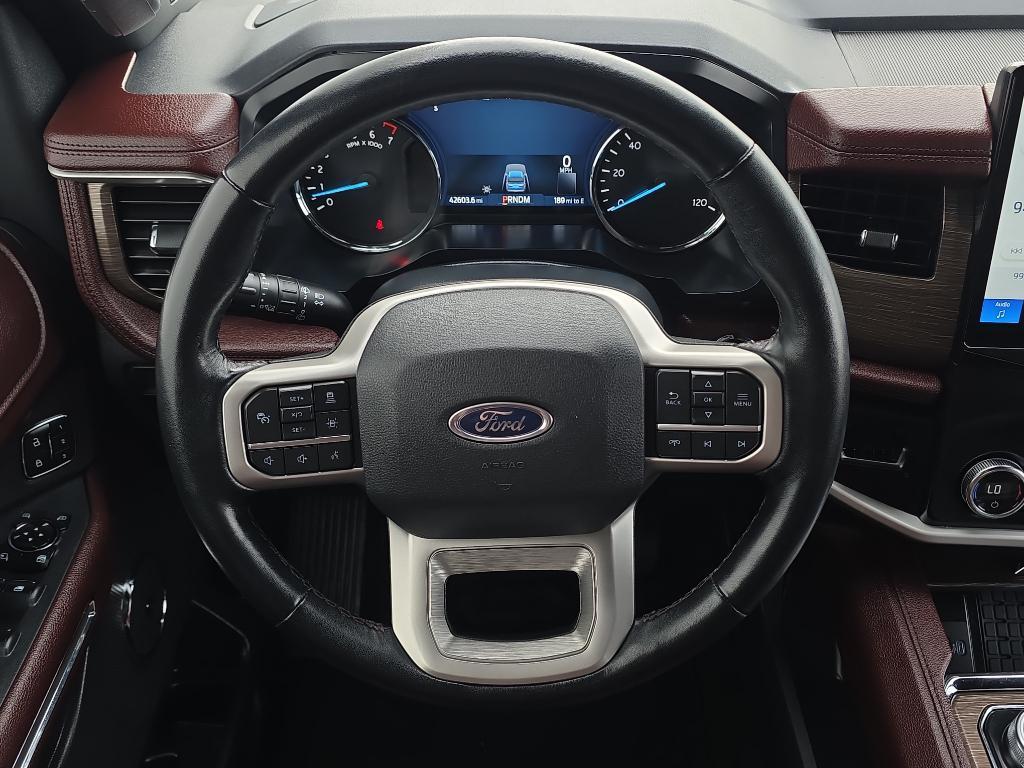 used 2023 Ford Expedition car, priced at $53,443