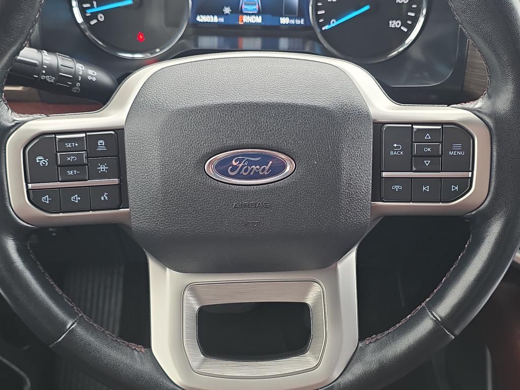 used 2023 Ford Expedition car, priced at $53,443
