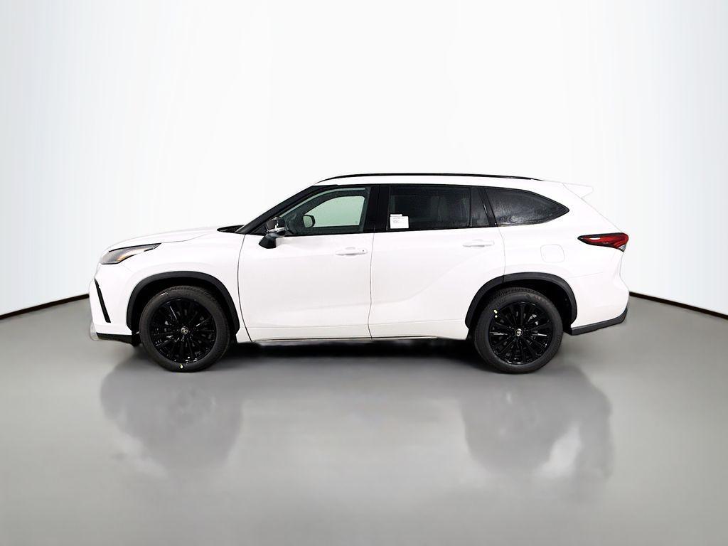new 2026 Toyota Highlander car, priced at $50,573