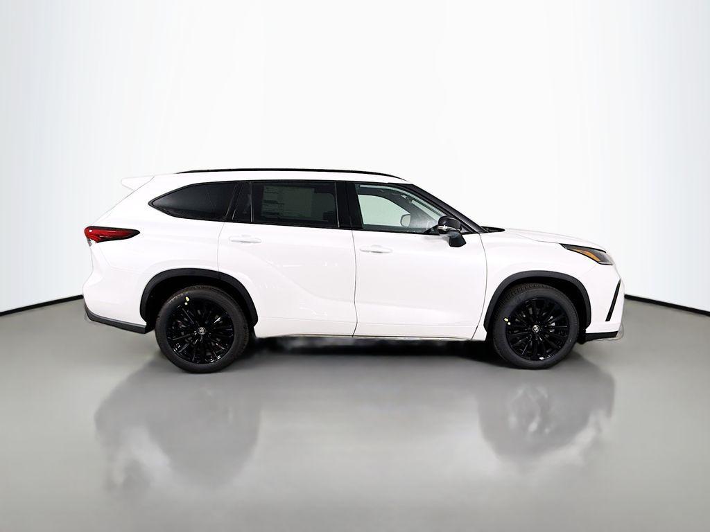 new 2026 Toyota Highlander car, priced at $50,573