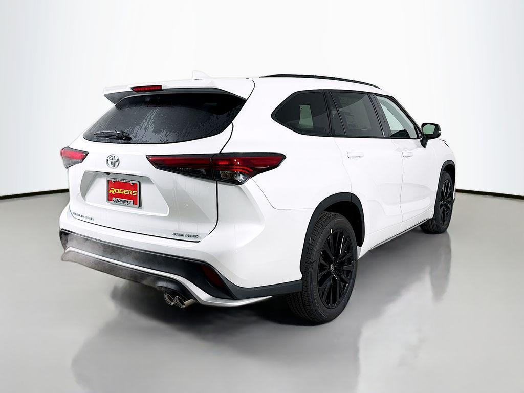 new 2026 Toyota Highlander car, priced at $50,573