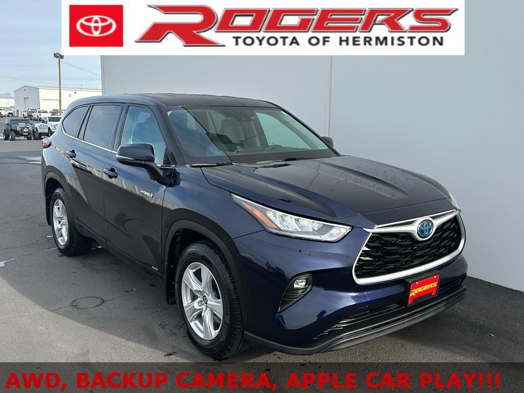 used 2020 Toyota Highlander Hybrid car, priced at $34,900