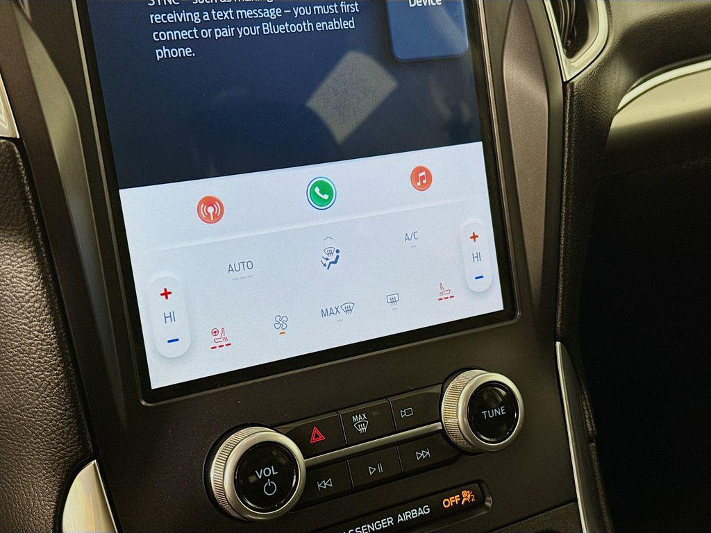 used 2022 Ford Edge car, priced at $22,900