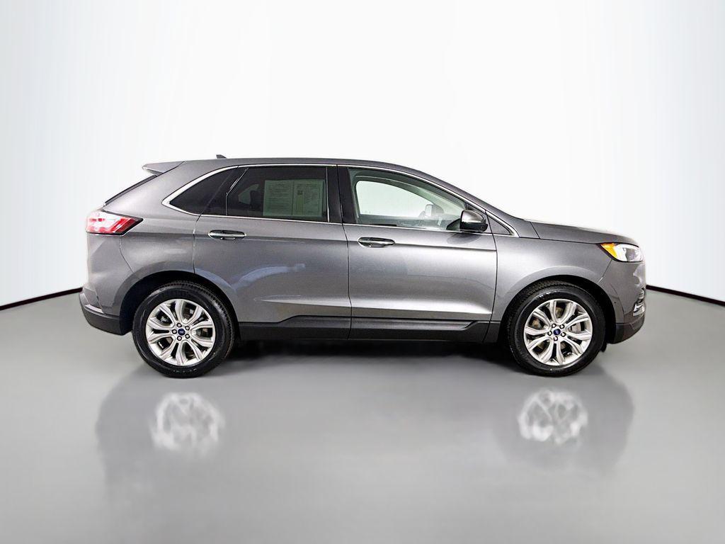used 2022 Ford Edge car, priced at $22,900