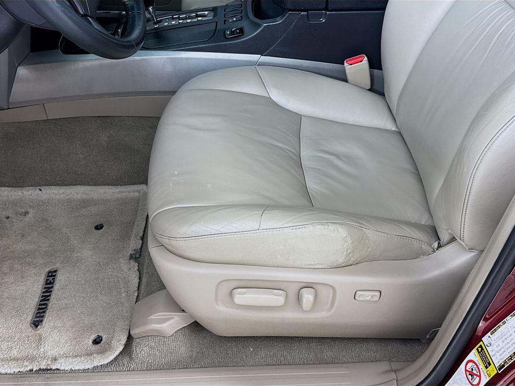 used 2006 Toyota 4Runner car, priced at $12,900