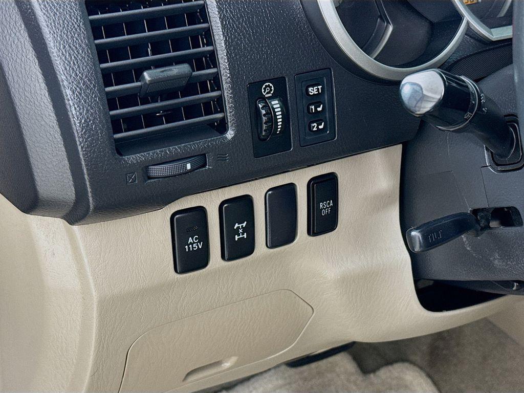 used 2006 Toyota 4Runner car, priced at $12,900
