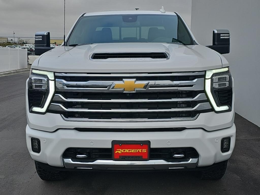 used 2024 Chevrolet Silverado 3500 car, priced at $77,995