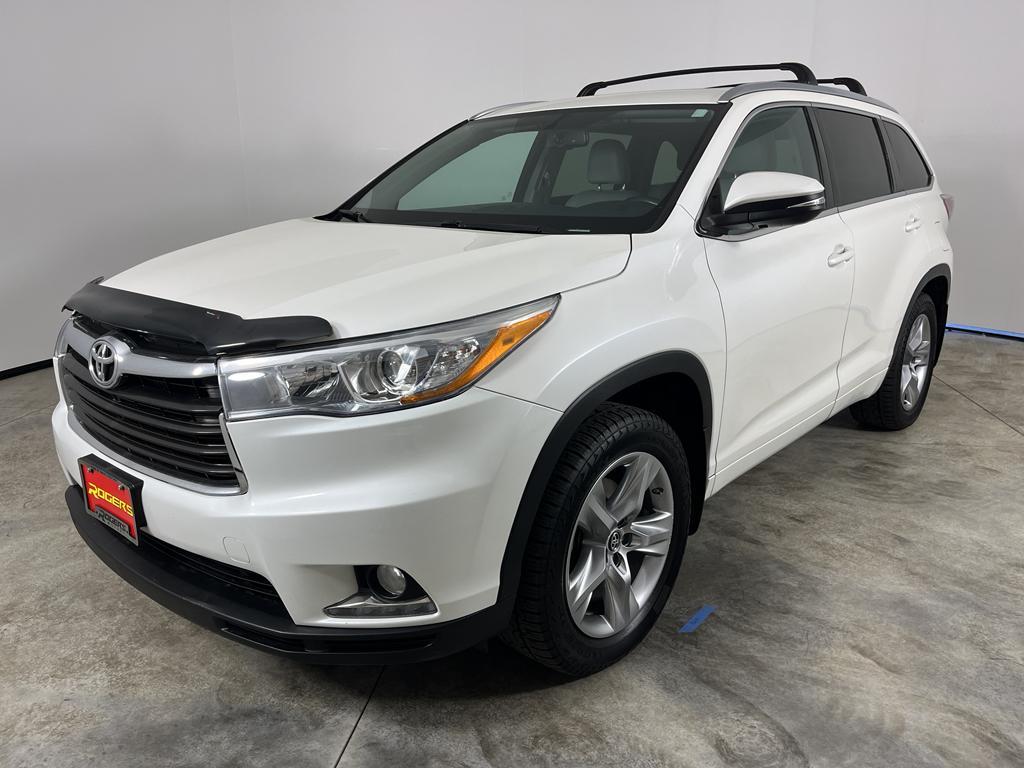 used 2016 Toyota Highlander car, priced at $22,900