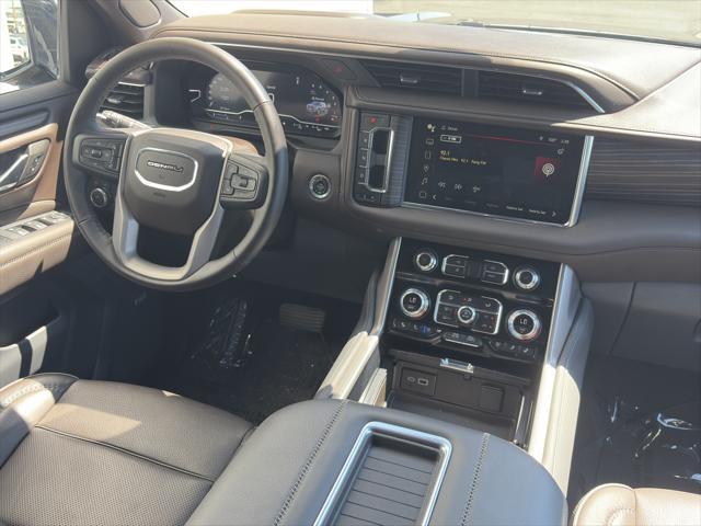 used 2023 GMC Yukon XL car, priced at $71,900