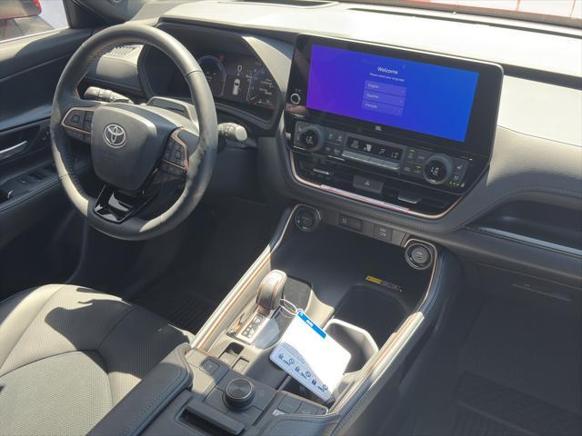 new 2025 Toyota Grand Highlander Hybrid car, priced at $63,272