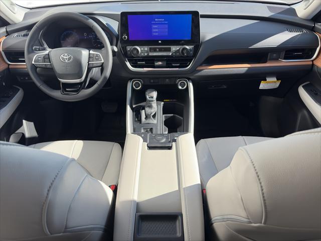 new 2025 Toyota Grand Highlander car, priced at $52,813