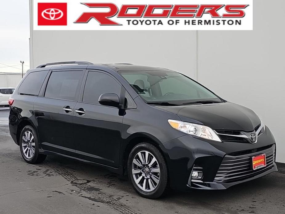 used 2020 Toyota Sienna car, priced at $39,900