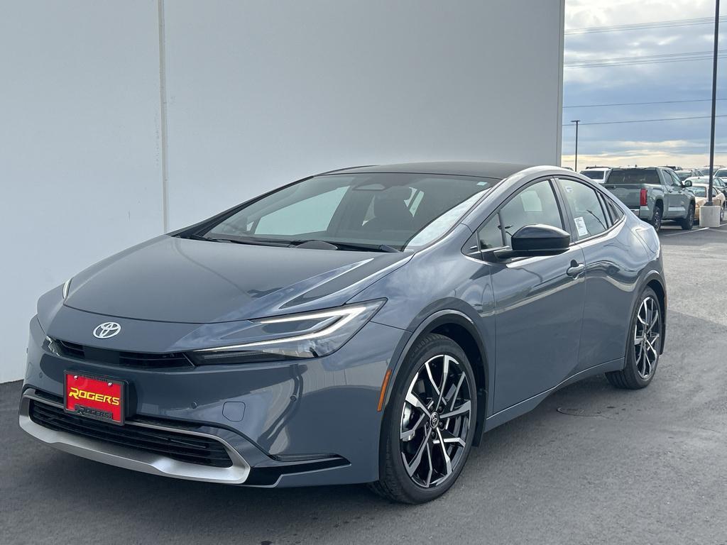 new 2024 Toyota Prius Prime car, priced at $41,573