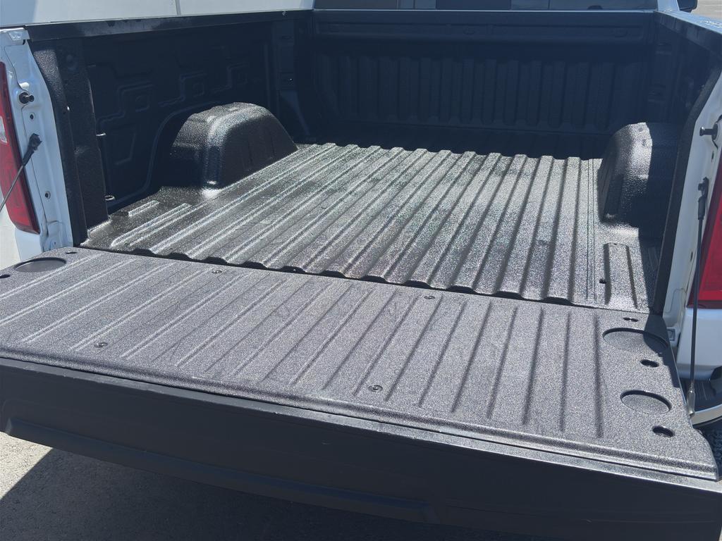 used 2022 Chevrolet Silverado 1500 car, priced at $34,979