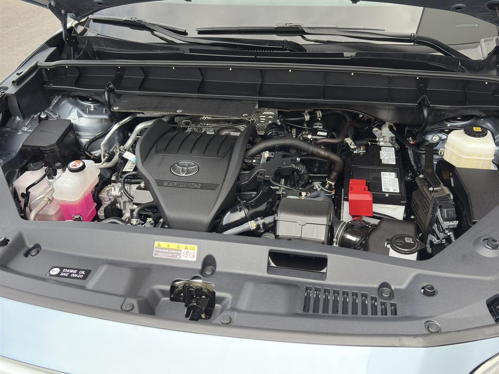 used 2024 Toyota Highlander car, priced at $48,900
