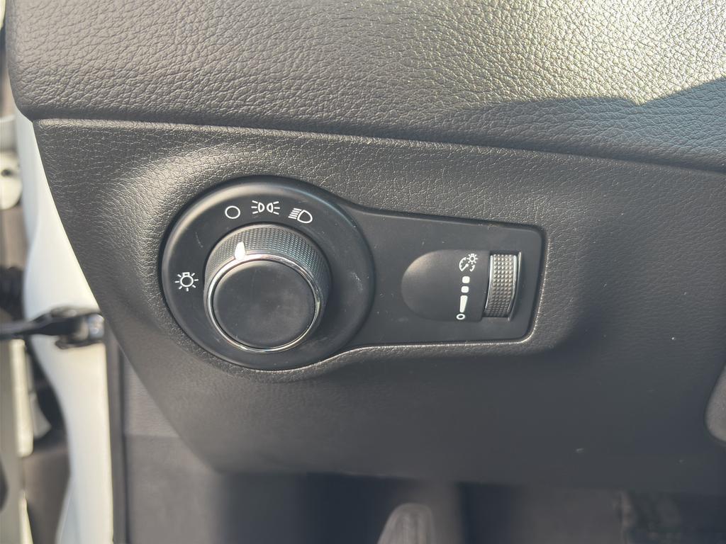 used 2020 Jeep Compass car, priced at $16,900