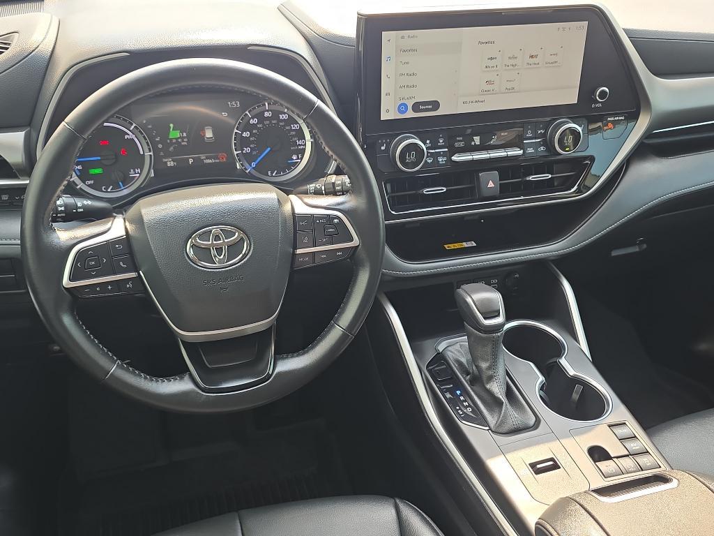 used 2024 Toyota Highlander Hybrid car, priced at $49,999