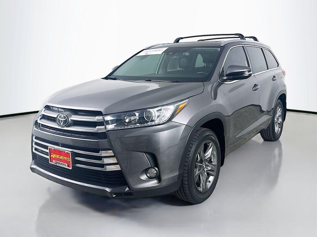 used 2018 Toyota Highlander car, priced at $24,900
