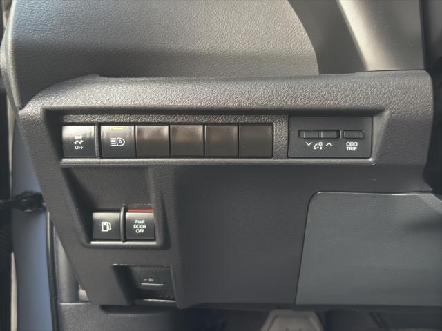 used 2023 Toyota Sienna car, priced at $51,900
